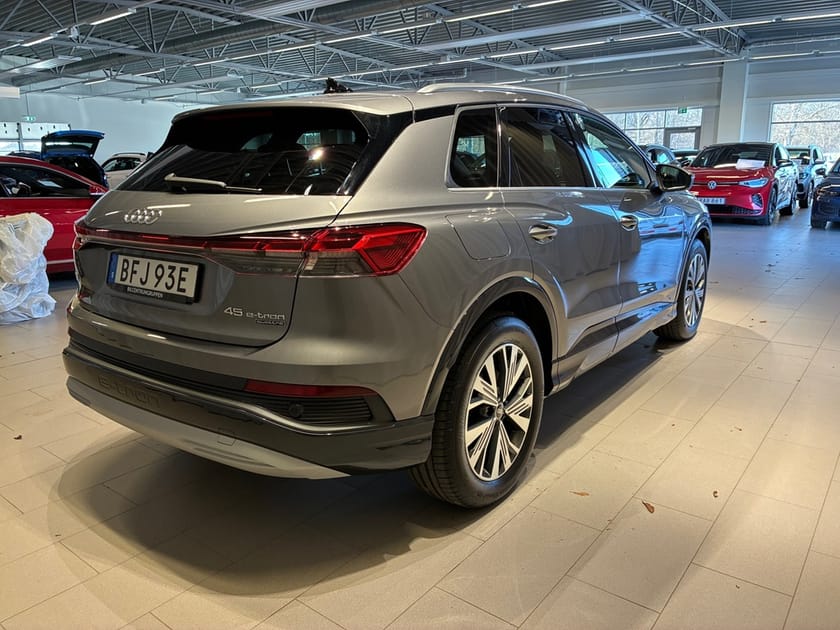 Bild 4 av Audi Q4 45 e-tron quattro 285 hk Proline Advanced