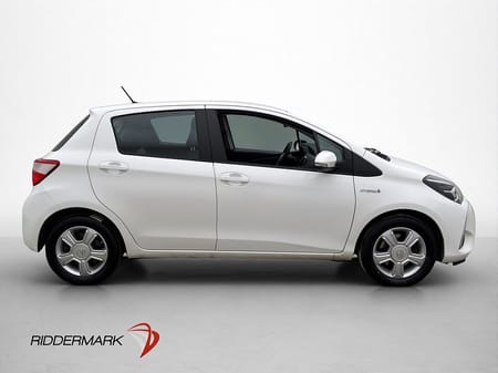 Toyota Yaris Hybrid 101hk Active Kamera Bluetooth