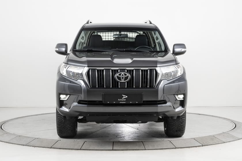 Bilde 4 av Toyota Land Cruiser 5-dørs 2,8 D-4D DLX aut Cruise/Krok/Kamera/DAB/BT