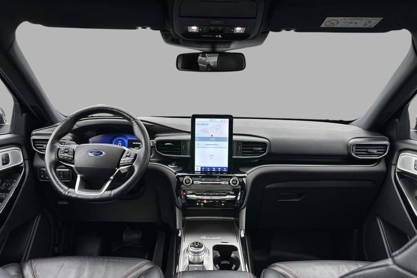 Bilde 4 av Ford Explorer Plug-In Hybrid PHEV 3.0 486hk 7s ST-line Skinn, B&O, H.feste,Glasstak