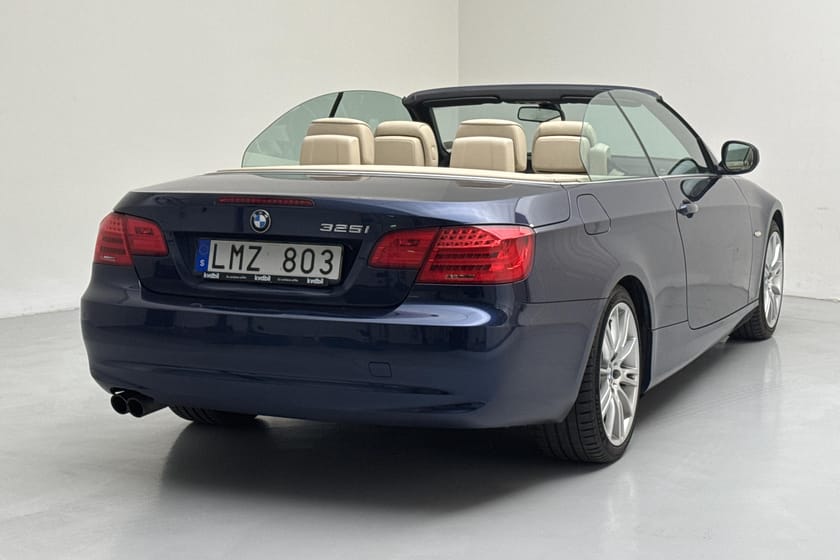 Bild 3 av BMW 325i Convertible Cabriolet E93 (218hk) Läder Dynamic Comfort