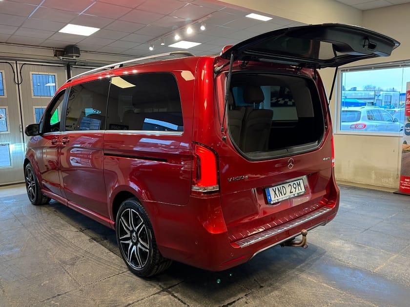 Bild 3 av Mercedes-Benz V 250d 4MATIC 3.2t V250 9G-Tronic AMG Drag Gps Burmester Värmare