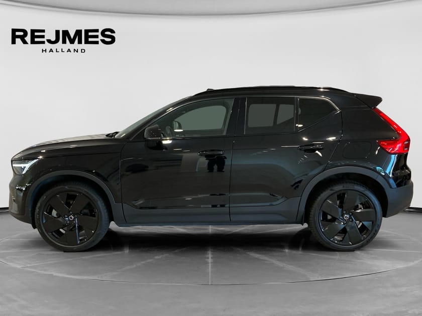 Bild 3 av Volvo EX40 Single Motor Extended Range M R Ultra Black Edt