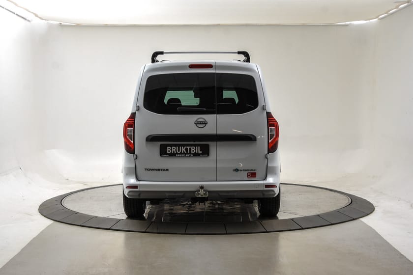 Bilde 5 av Nissan Townstar EV 2.2t 45kW 122hk Tekna L1H1 Topputstyrt/360Kamera/Krok+