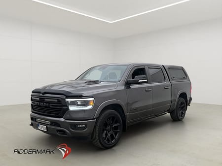 RAM 1500 Crew Cab Dodge Laramie Night V8 4x4 Drag Luft Lastsläde Moms