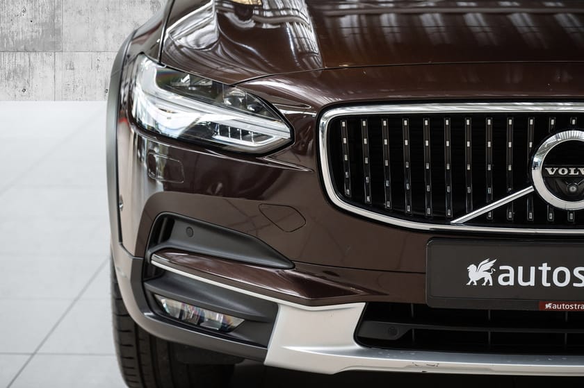 Bilde 3 av Volvo V90 Cross Country D4 | Hud | Krok | 360 | Skinn | Minne |