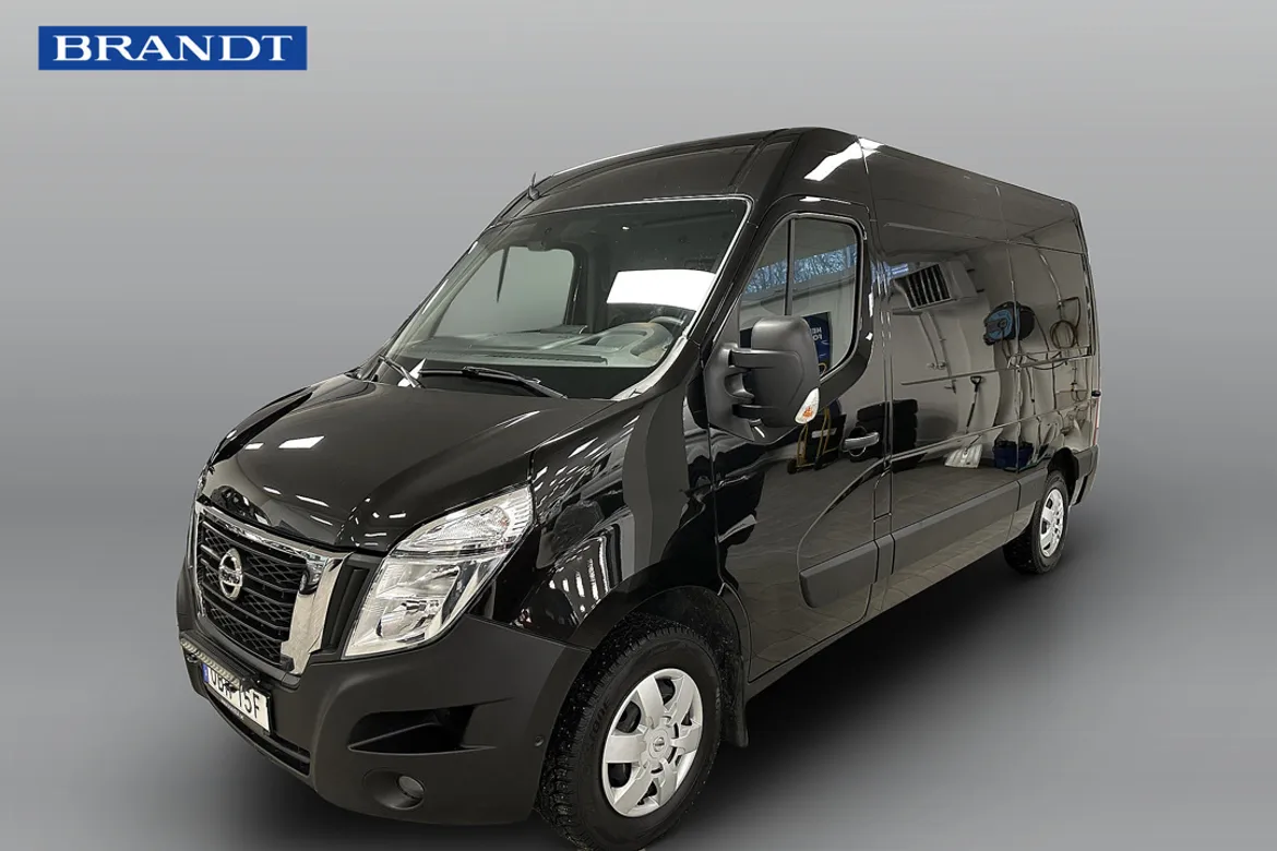 Nissan NV400