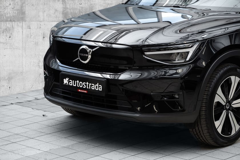Bilde 2 av Volvo XC40 Recharge Single Motor Plus, singel motor, H.Feste, Metallic, Navi, Kamera,