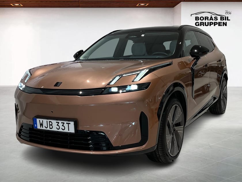 Bild 1 av Lynk & Co 08 PHEV More
