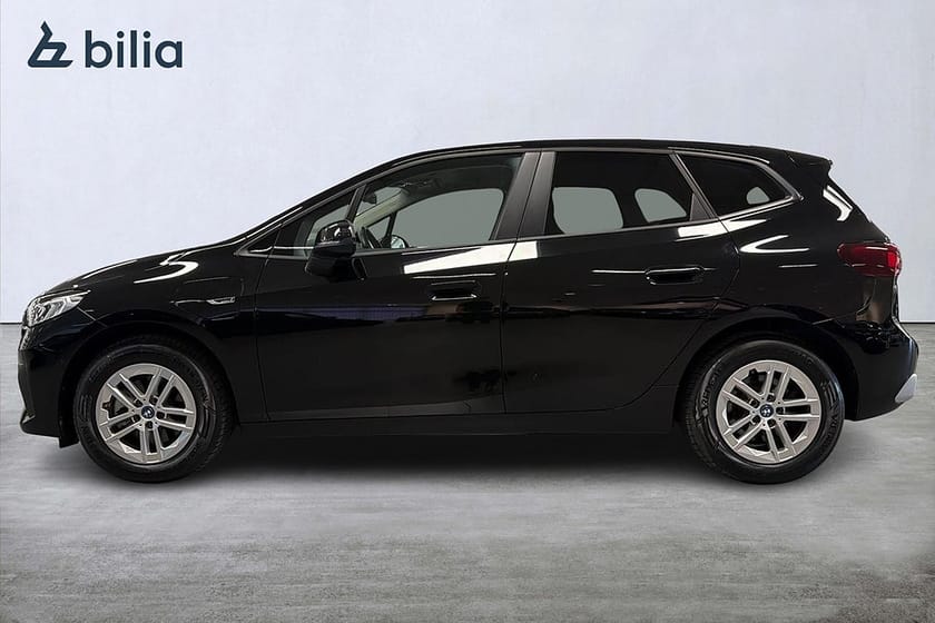 Bild 3 av BMW 225e xDrive Active Tourer | Drag | Backkamera | Aktiv farth.