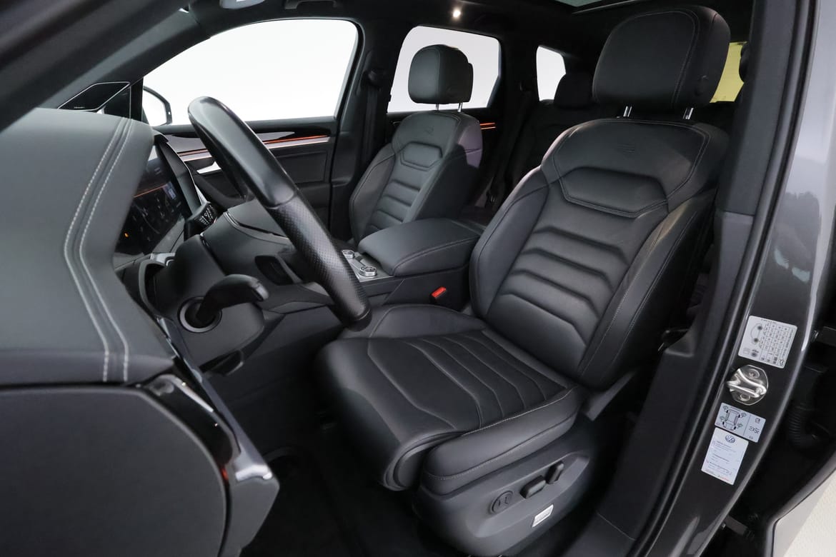 Volkswagen Touareg 2021 - miniatyr 13