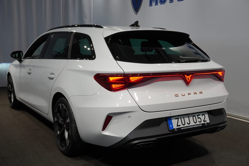 Bild 3 av CUPRA Leon Sportstourer eTSI Privatleasingkampanj