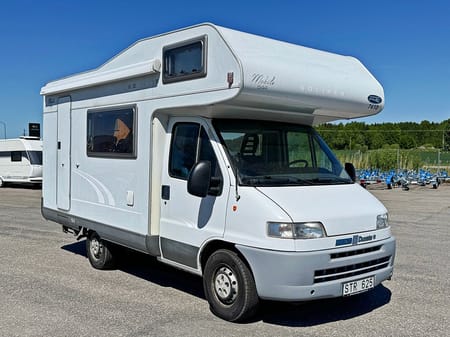 Solifer Campervan Fiat / Hymer Mobile 544 -  6 Åkande, Taksäng, 3000kg