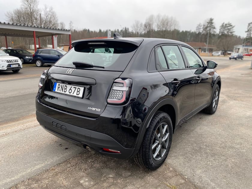 Bild 2 av Fiat 600 Hybrid Lounge