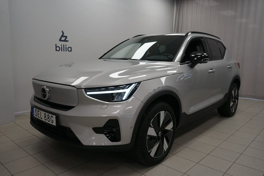 Bild 1 av Volvo EX40 Twin Motor Performance Plus | Drag | 360 kamera | Värmepump |