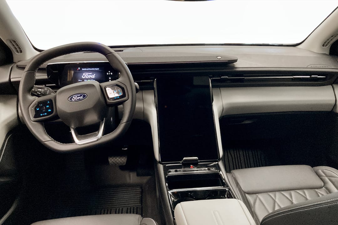 Ford Explorer EV Extended Range RWD