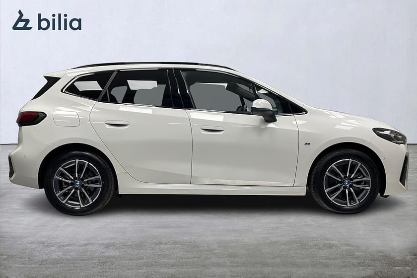 Bild 2 av BMW 230e xDrive Active Tourer / M Sport / Drag / Alu 17" /