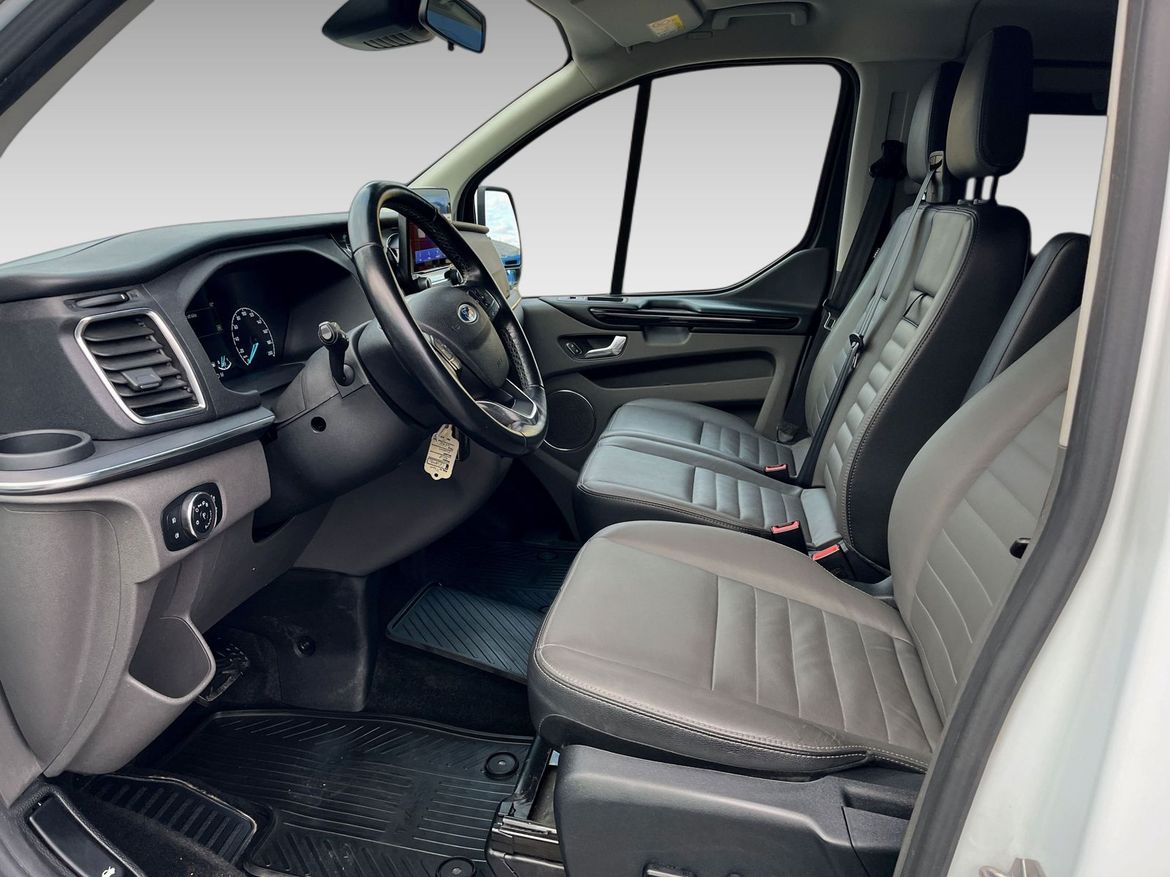 Ford Tourneo Custom 320 2.0 EcoBlue SelectShift, 6-trinn, 185hk, 2022