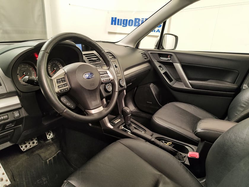 Bild 3 av Subaru Forester 2.0 4WD XT Sport Automat 240hk - 75 års Jubileumsrabatt