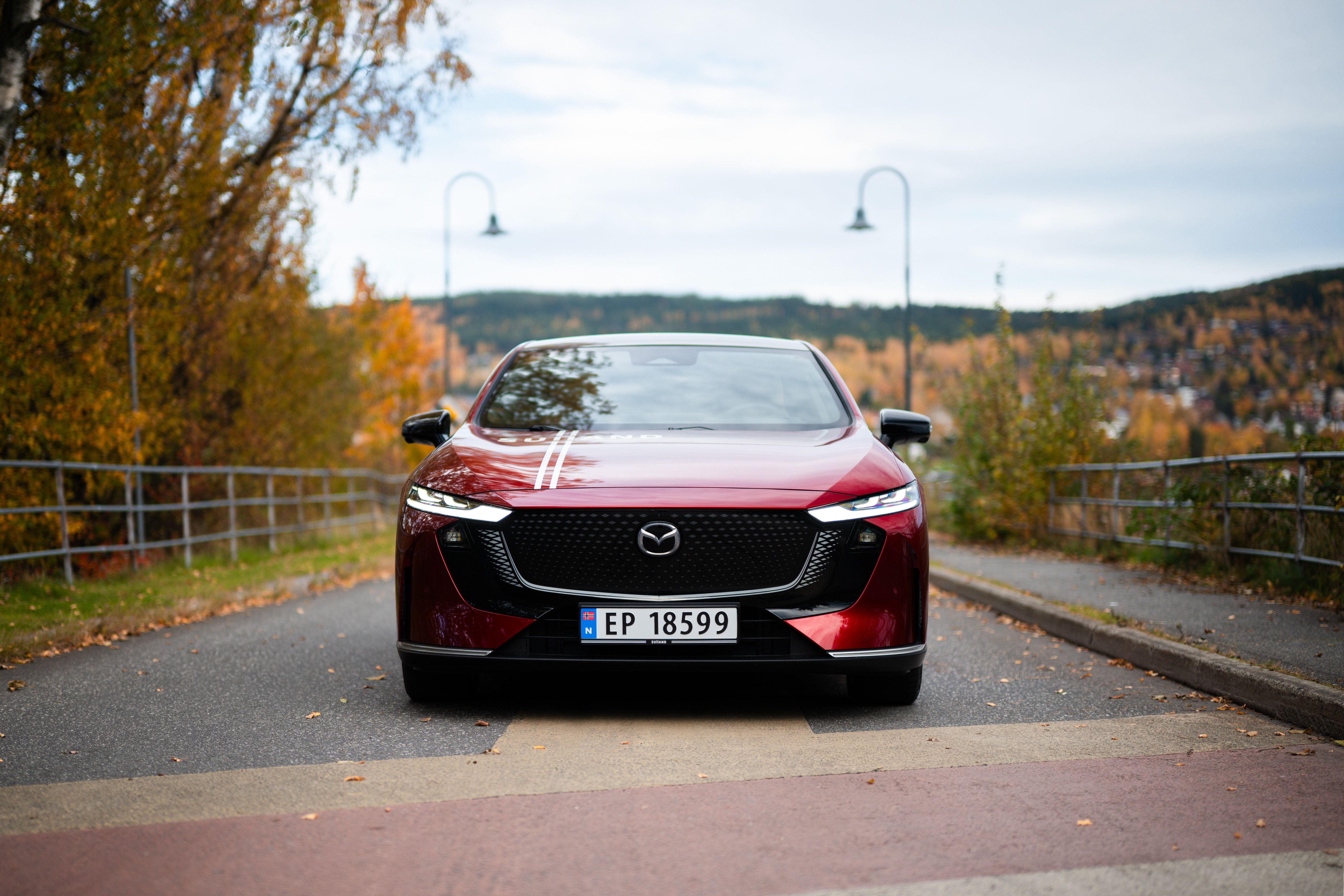 Thumnail bilde 1 av Mazda 6e Standard Range