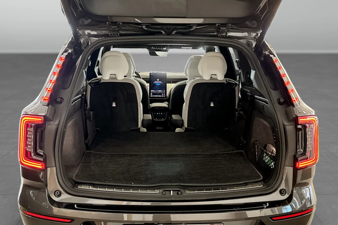 Volvo EX90 Twin Motor 6-Seater