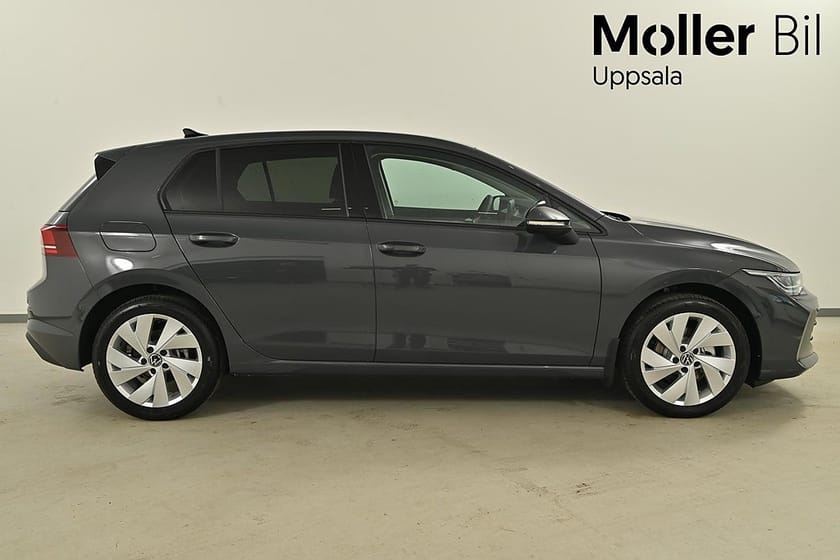 Bild 3 av Volkswagen Golf Life Edition 1,5 eTSI 150 hk DSG7 LAGERBIL