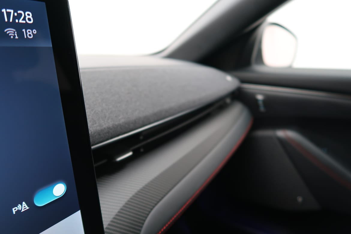 Ford Mustang Mach-E 2022 - miniatyr 16