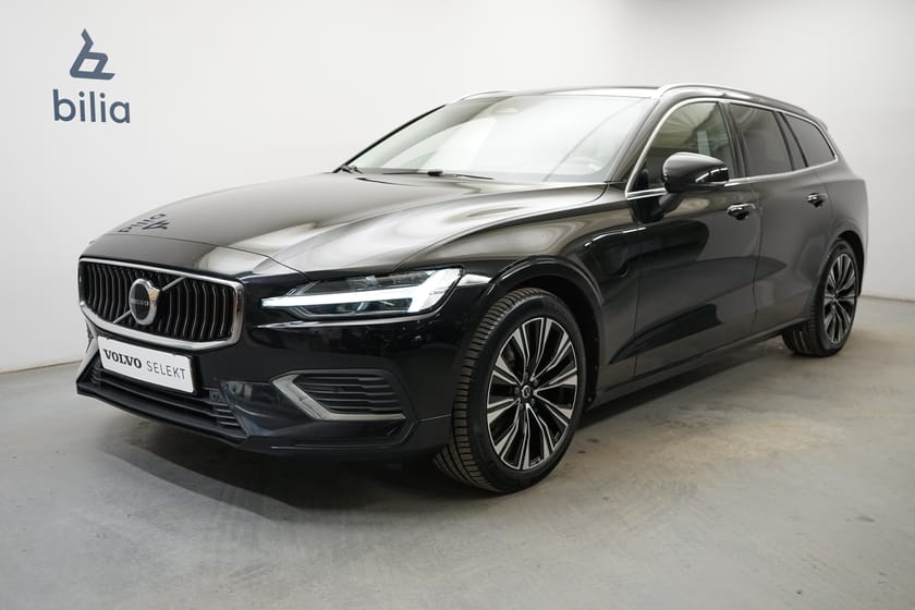 Bild 1 av Volvo V60 Recharge T6 Core Edition, Dragkrok, Baklucka elmanövrerad