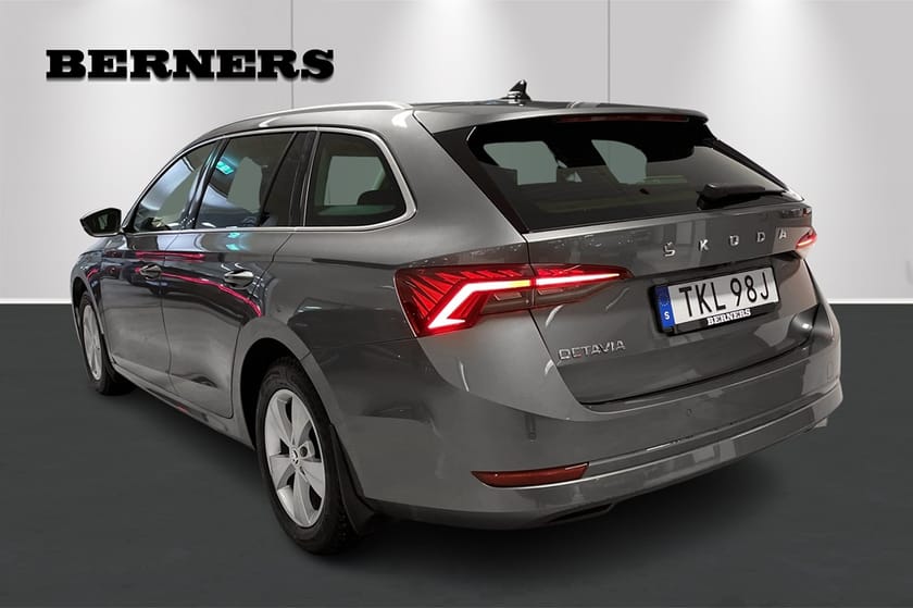 Bild 3 av Škoda Octavia Kombi 1.0TSI / Sunset / Drag / Värmare /