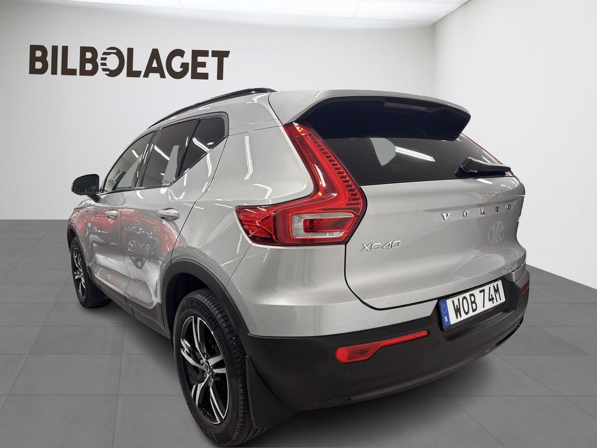 Volvo XC40 2025 - miniatyr 3