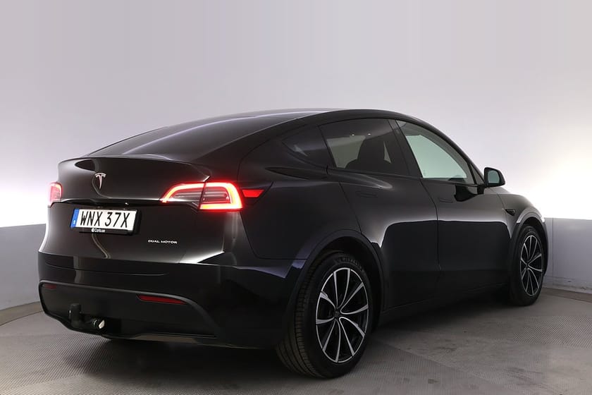 Bild 5 av Tesla Model Y Long Range AWD Autopilot Panorama Dragkrok