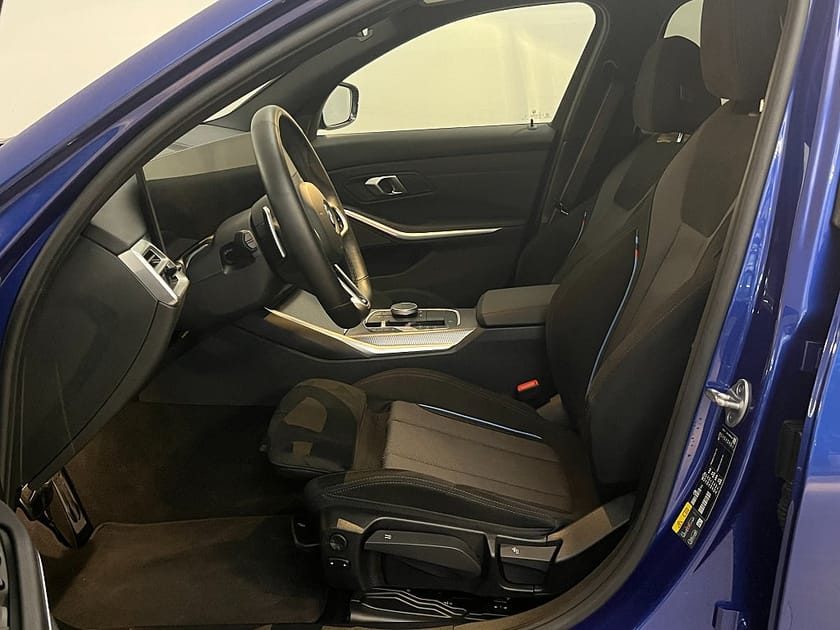 Bild 5 av BMW 330e xDrive Sedan M Sport Pro H/K Drag Rattvärme Park Assist