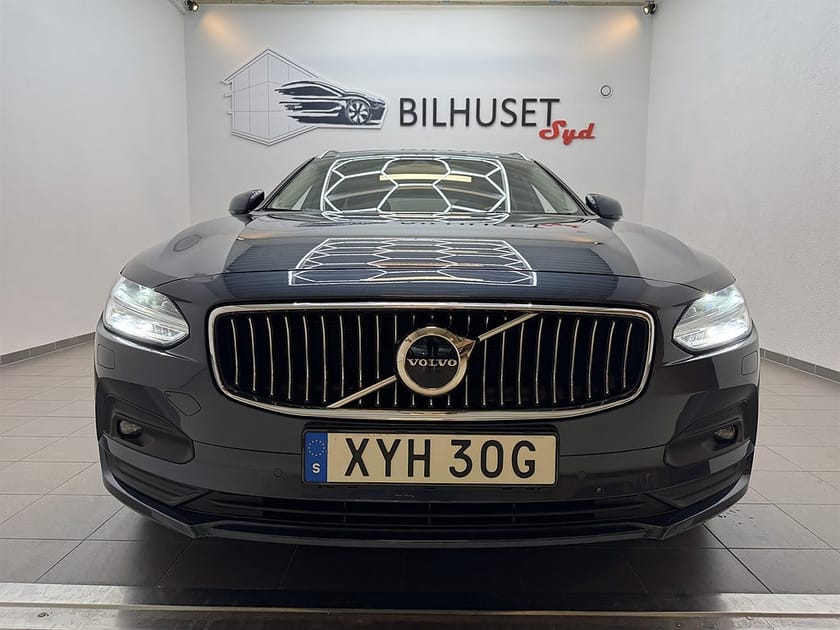 Bild 5 av Volvo V90 B4 AWD 197hk Momentum Värmare/Navi/Bkamera/Krok/Carplay/Nyservad