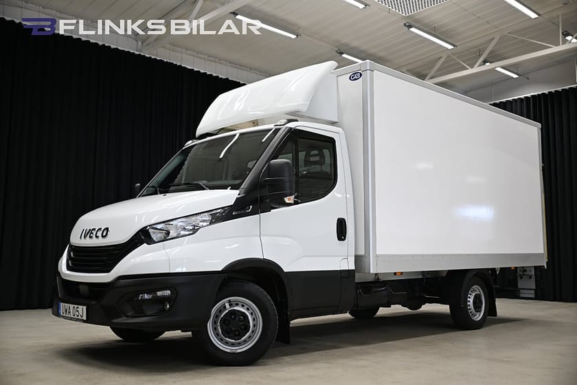 Bild 1 av Iveco Daily 35-140 Chassi Cab 136HK Automat|Volymskåp|BG-Lyft|Sidodörr|Backkamera