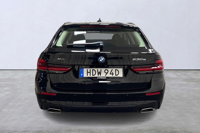 Bild 5 av BMW 530e xDrive Touring E (Drag/Navi/Kamera)