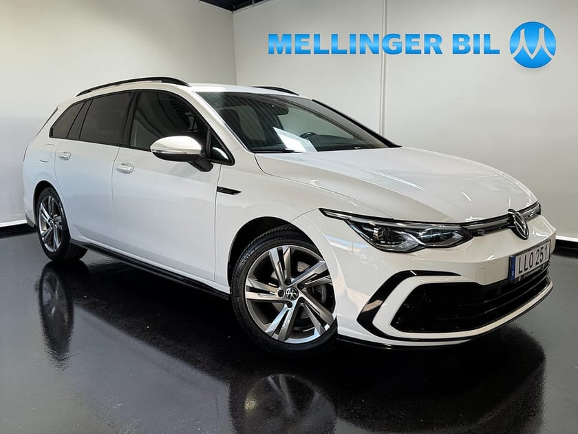 Bild 1 av Volkswagen Golf Sportscombi SC 1.5 eTSI 150hk ACT R-Line Dragpkt Värmare
