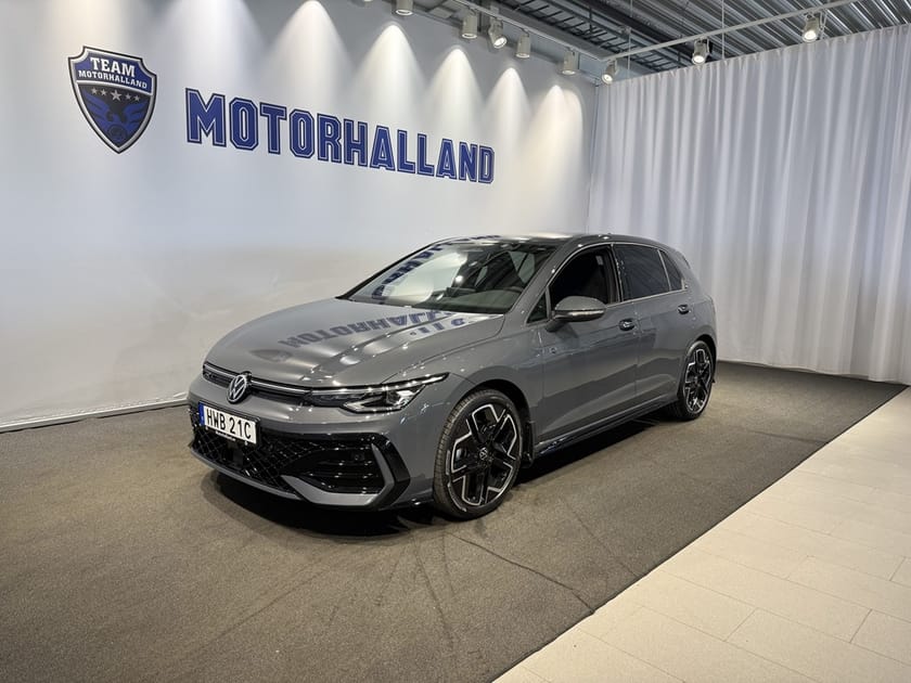 Bild 3 av Volkswagen Golf R-Line / Drag / H&K / Kamera