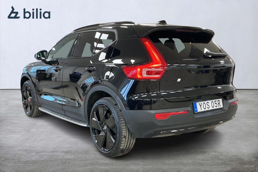 Bild 2 av Volvo EX40 Twin Motor Performance Twin M Performance Ultra Black Edt