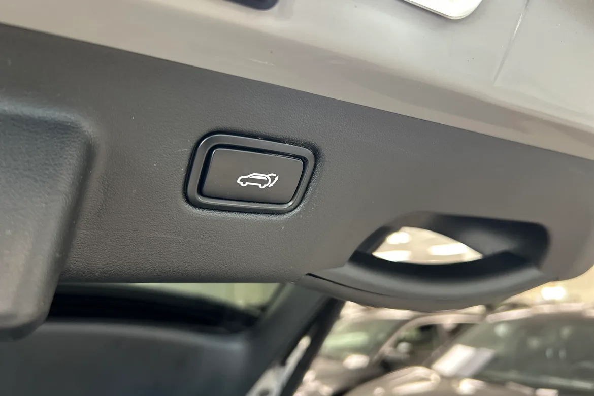 picture of a car