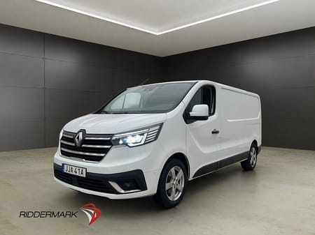 Renault Trafic Skåpbil L2 Värmare Dragkrok LED B-Kamera CARPLAY MOMS