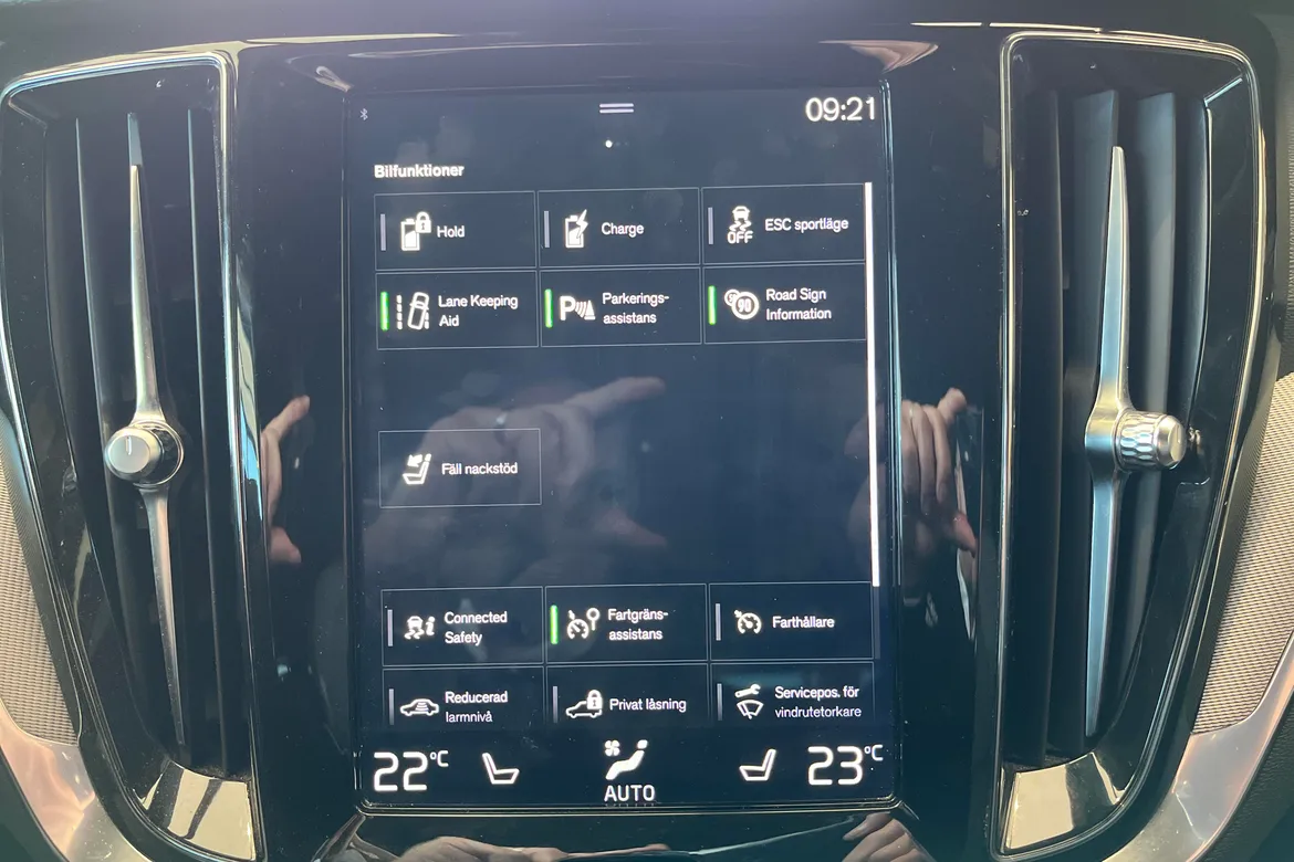 picture of a car
