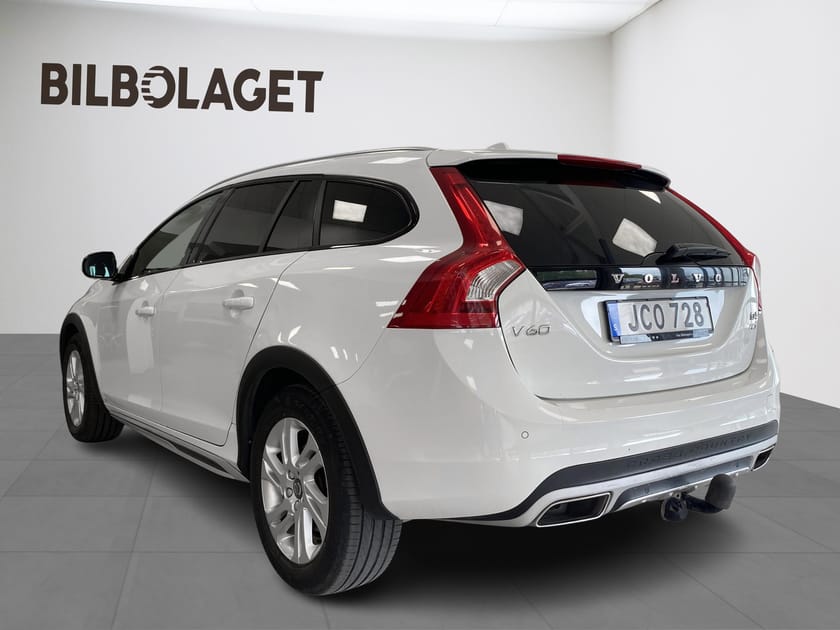Bild 3 av Volvo V60 Cross Country D4 AWD Momentum BE