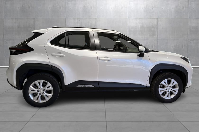 Bilde 5 av Toyota Yaris Cross Hybrid AWD-i 1.5 Active Tech Hybrid, Rentekampanje 6.25% med 35%EK