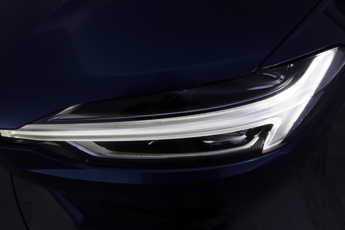 Volvo XC60 2020 - miniatyr 32