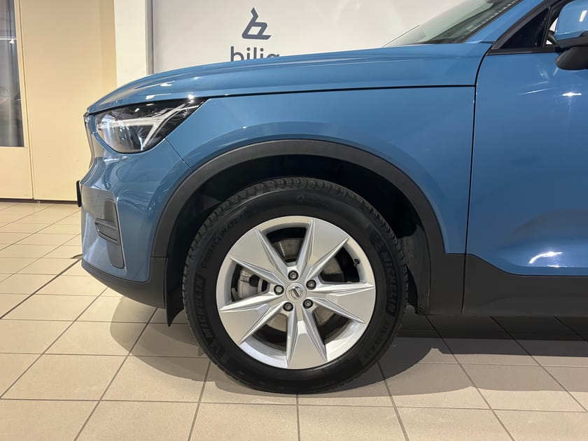 Bild 3 av Volvo XC40 B4 FWD Bensin Core SE II