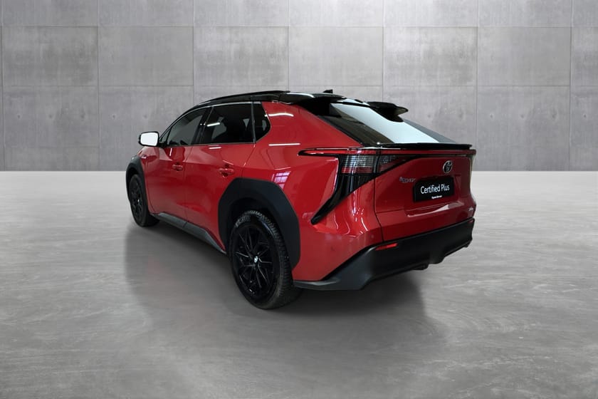 Bilde 3 av Toyota bZ4X Elektrisk 218 hk Automatgir AWD Executive Bitone