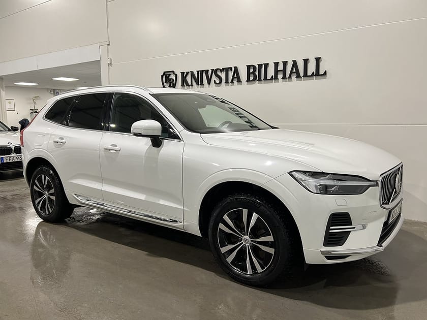Bild 3 av Volvo XC60 Recharge T6 AWD Inscription Exp Pano Drag 340hk