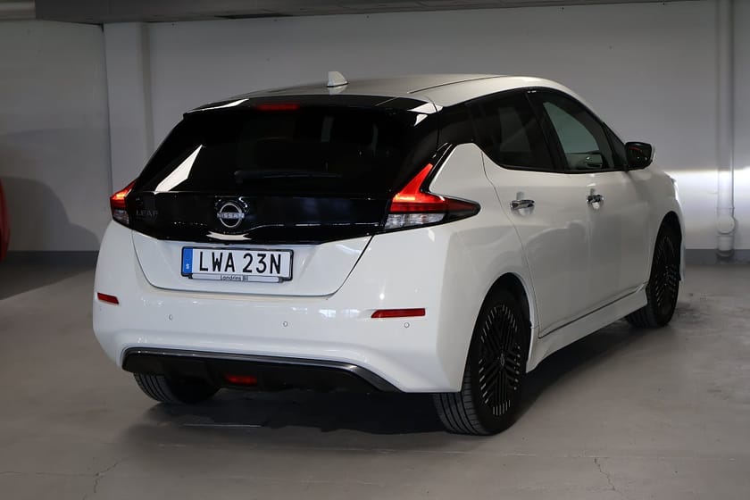 Bild 2 av Nissan Leaf N-Connecta 39kWh / V-hjul / PL=3.795:-