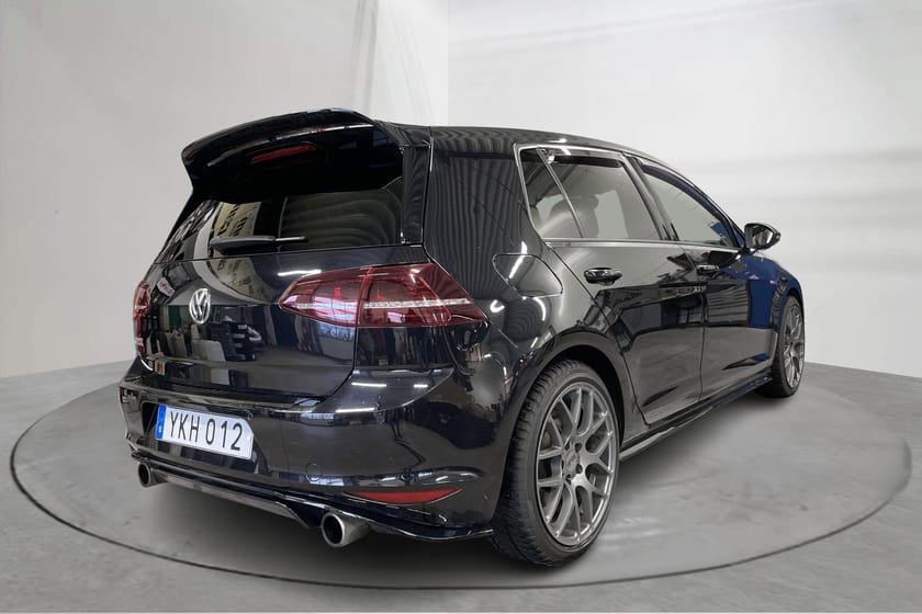 Bild 3 av Volkswagen Golf  GTI Clubsport VII 265hk Taklucka Backkamera