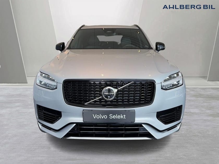 Bild 5 av Volvo XC90 7-seater T8 Ultra Dark Edition. 360 kamera, Drag, Head-up display, Panoramaglastak, Luftfjädring,